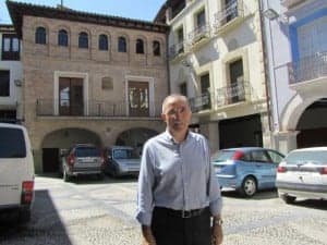 Jaime Facerías, en la plaza Mayor. JLP.