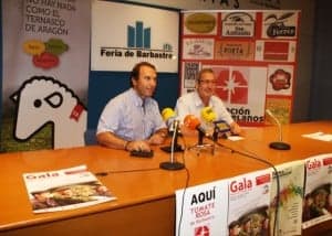 Jesús Lobera y Esteban Andrés presentan la Gala del Tomate rosa de Barbastro. NBC.