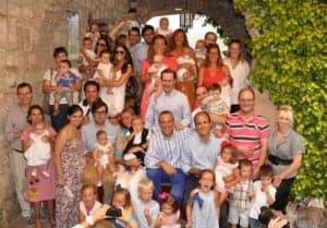 Familias participantes en el acto.