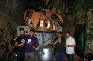 Brindis final. 
