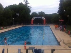 Piscina de Airon Club Monzón.