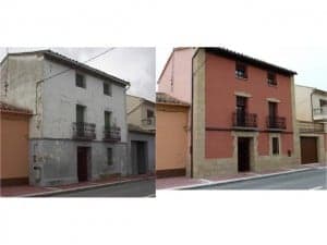 Antes y después de una vivienda rehabilitada por la Cantería.