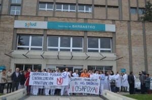 Protestas en el Hospital de Barbastro. JLP.