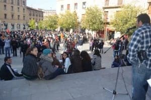 Concentración en Monzón al mediodía. JLP.
