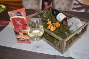 Maridaje de setas y vino de Viñas del Vero en el Hotel Mas Monzón. JLP.