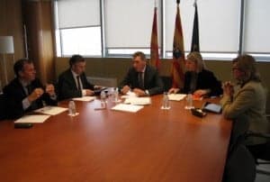 Reunión entre el consejero de Sanidad y presidentes de las diputaciones. 