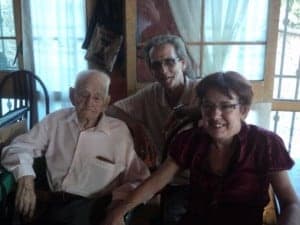 Santiago Fumaz con Emilio y Fany.