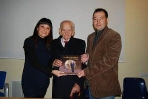 Estela Puyuelo, Santiago Fumaz y José Luis Pano en la presentación del libro. 