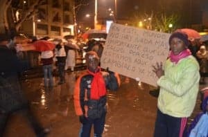 Hijos de inmigrantes en la concentración de Barbastro. JLP.
