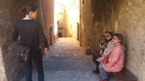 Turistas japoneses en Alquézar. 