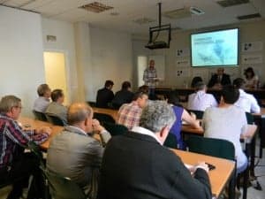 Empresarios asistentes a la charla de Cabello.