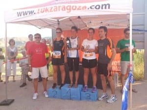 María en lo alto del podium.