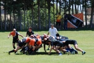 Partido entre el Quebrantahuesos y el F.C. Barcelona este verano.