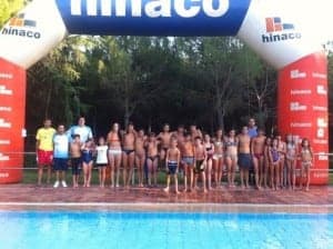 Participantes en las doce horas de natación. 