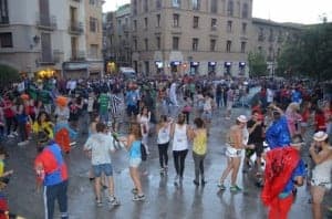 Batalla de cava en la plaza Mayor. JLP.