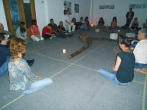 Sesión de relajación con cuencos tibetanos y otros instrumentos. JLP.