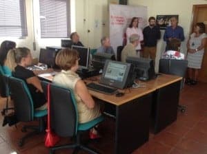 El diputado y la alcaldesa en la inauguración del curso. JLP.