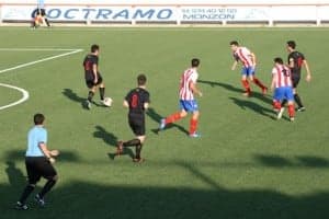 El Teruel se llevó los tres puntos en su visita a Barbastro. Carlso Marco.