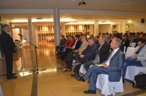Aliaga en el acto con empresarios en Monzón. JLP.