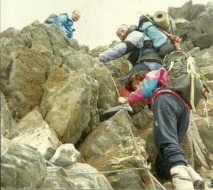 Descenso de Gouter, acompañado y ayudando a Pili. Descenso de Gouter, acompañado y ayudando a Pili.