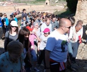 Público asistente al castillo de Monzón.