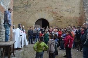 Visita teatralizada en el castillo de Monzón. JLP.