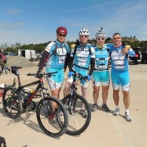 Grupo de Anies y Victor