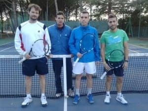 Tenis nov