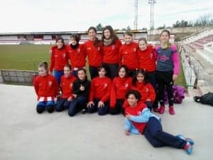 El equipo femenino de la U.D. Barbastro. 3u00BA partido ganado 1