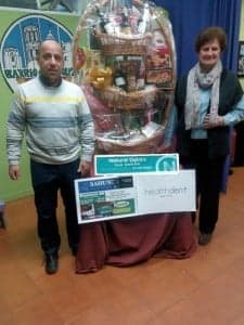 entrega cesta sorteo El Niu00F1o barrio S.Hipu00F3lito 13-1-2015