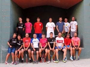 Participantes en el torneo frontenis Colungo. Ronda Somontano.