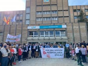 Manifestación en el Hospital de Barbastro