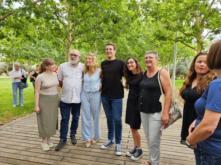 Los candidatos y candidatas de SUMAR ARAGÓN participan en el acto de presentación en Madrid junto a Yolanda Díaz