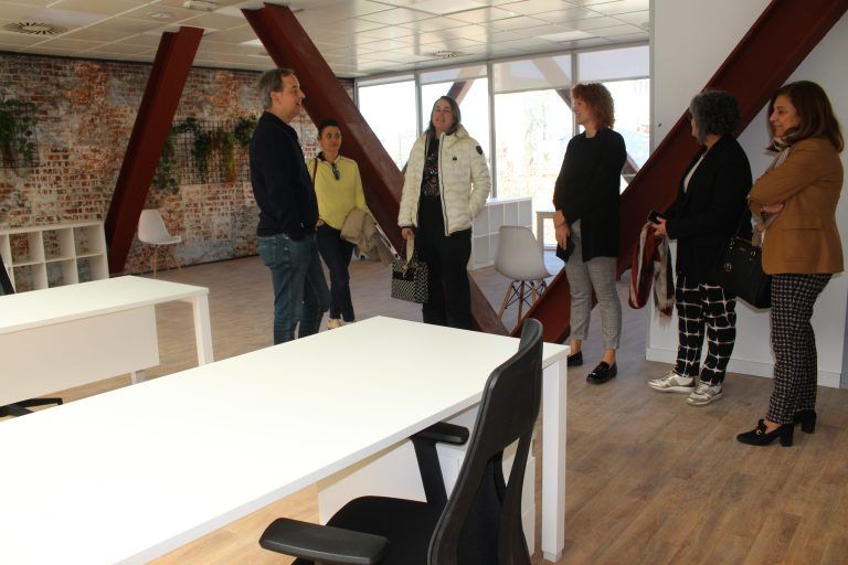 Nuevo espacio coworking en Binéfar que oferta hasta ocho puestos equipados para trabajo compartido