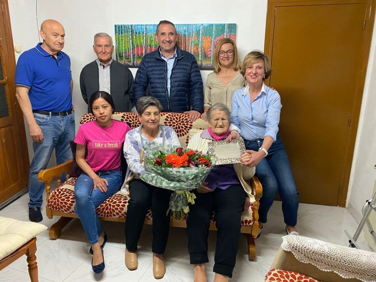 Trinidad Riverola Colomina celebra en Fonz sus 100 años