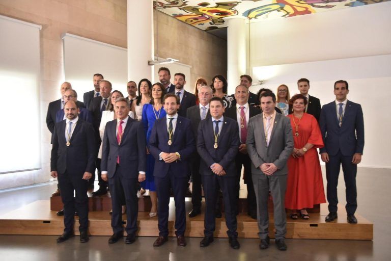El alcalde de Monzón, Isaac Claver, proclamado presidente de la Diputación de Huesca