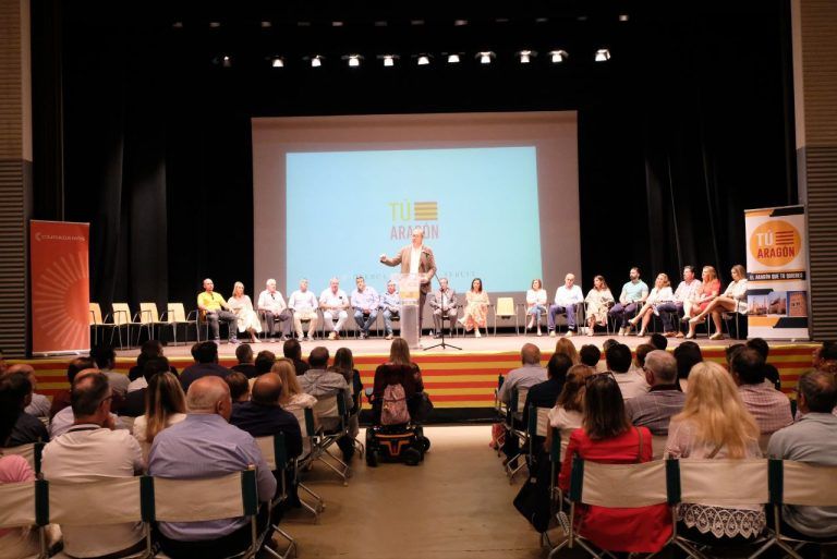 El candidato a la Presidencia del Gobierno de Aragón, Carlos Ortas, presenta las listas autonómicas y municipales de la coalición Ciudadanos Tu Aragón