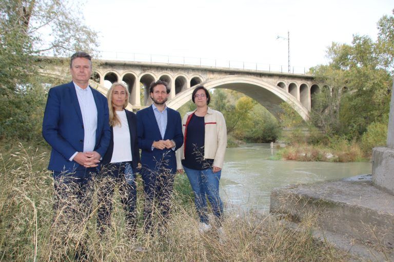 Alcaldes de la zona oriental de Huesca se rebelan ante el “independentismo radical y okupa” de Junts