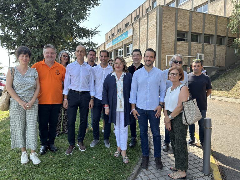 El PSOE exige solucionar la falta de oncólogos en el Hospital de Barbastro