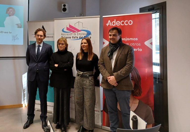 La Fundación Adecco analiza en un desayuno de trabajo en Barbastro las claves para que el cumplimiento de la Ley General de Discapacidad sea una oportunidad para las empresas