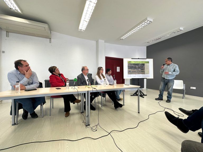 Presentación del proyecto de la mejora en la carretera entre Monzón y Santalecina