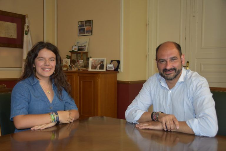 Recepción a Vera Cubero Lardiés, galardonada con las Becas Europa