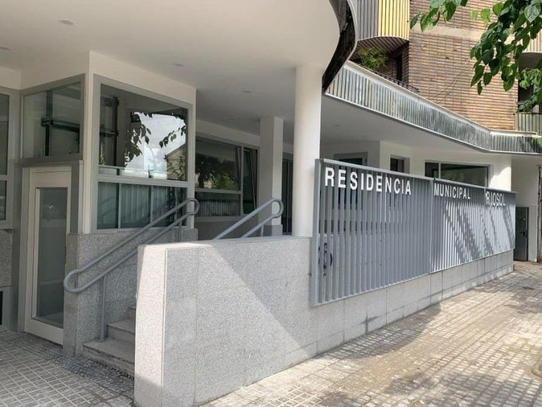 Cambiar Monzón manifiesta “profunda preocupación” por la falta de enfermeras en la residencia Riosol