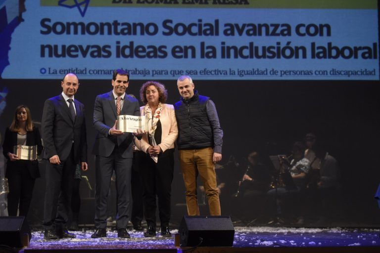 Diploma para Somontano Social en Altoaragoneses del año