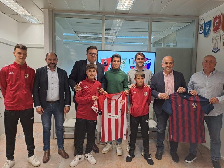 Convenio entre la SD Huesca y la Unión Deportiva Barbastro