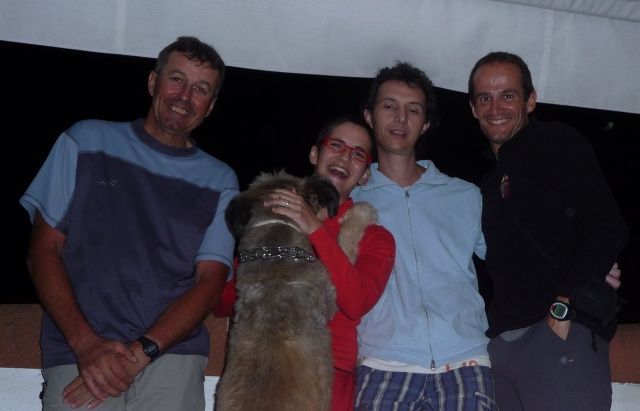 "Diego había contactado con una amiga de la infancia con la que coincidía en sus veraneos familiares en la costa brava" (Pedro Solana). "Diego había contactado con una amiga de la infancia con la que coincidía en sus veraneos familiares en la costa brava" (Pedro Solana).