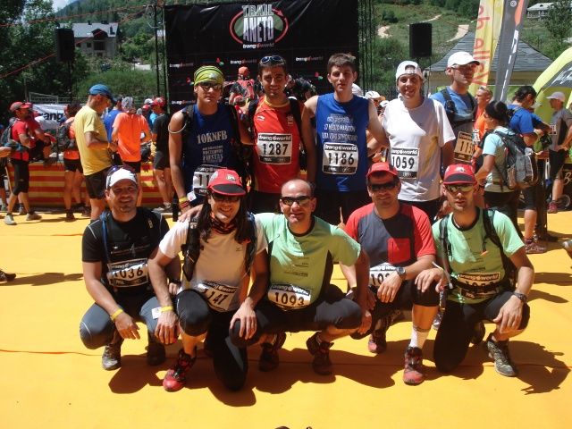 Atletas de Barbastro participan en el maratón al Pico Aneto