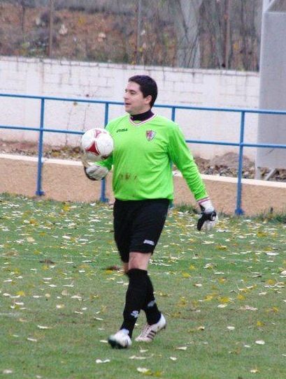 El Barbastro cae en el último minuto y el Monzón pierde el liderato