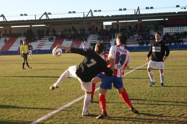 Diversos resultados para Barbastro y Monzón en la doble jornada liguera
