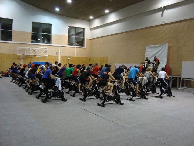 El Campus de Huesca organiza un ciclobithon solidario cuyos ingresos se destinarán a la Asociación Española Contra el Cáncer